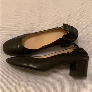 Everlane Black Leather Day Heel